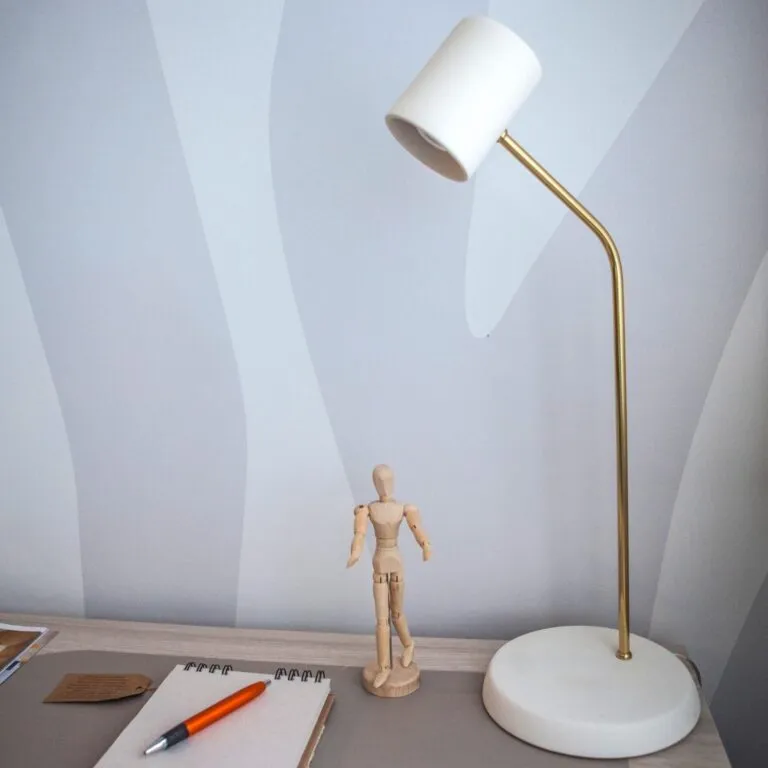 Abajur Lola Geo Luz & Cerâmica - 58cm